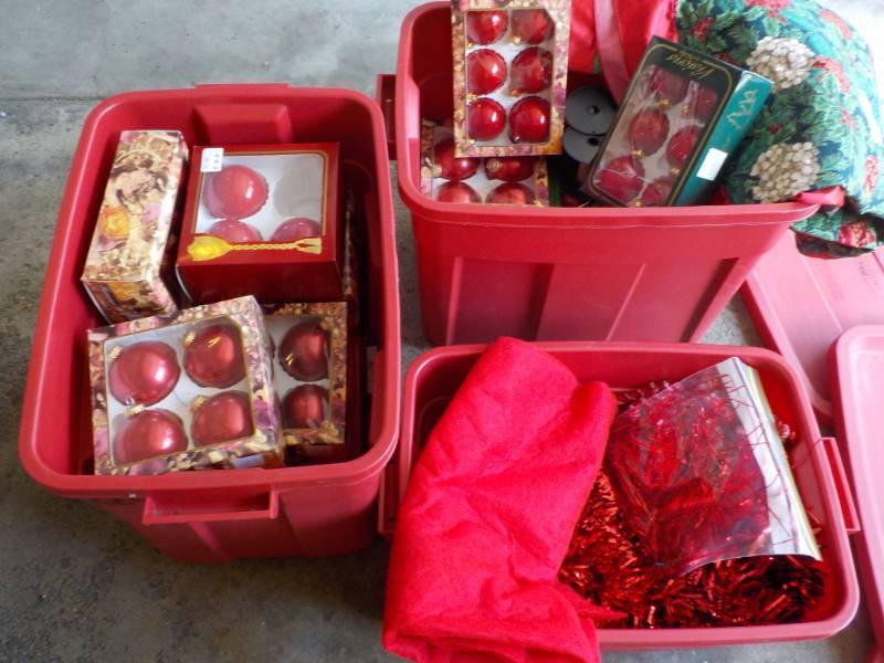 Xmas Lot in 3 Covered Totes...