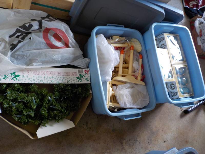 Xmas with 2 Covered Totes and a Wre...