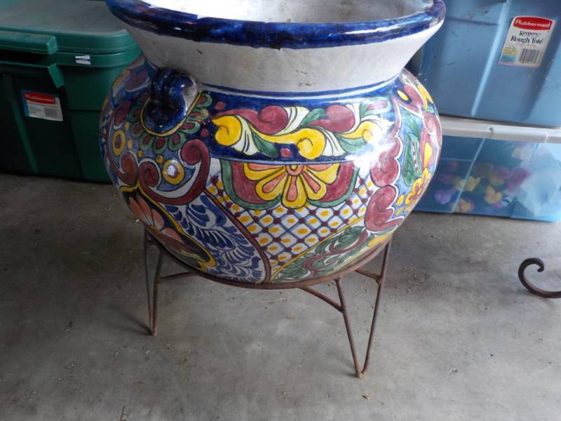 Large Flower Pot on Metal Stand...