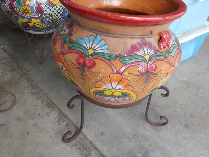 Large Flower Pot on Metal Stand...