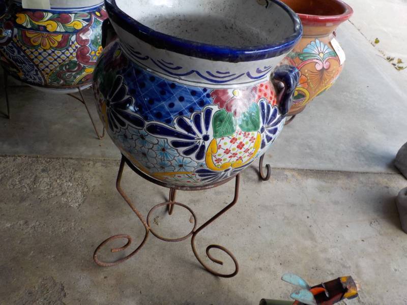 Large Flower Pot on Metal Stand...