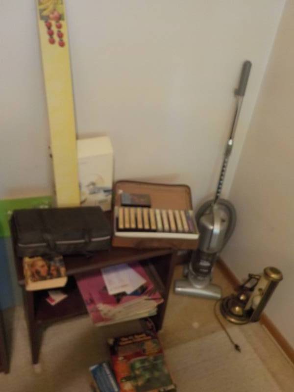 Lot of Cassettes, Lamp, vacuum clea...
