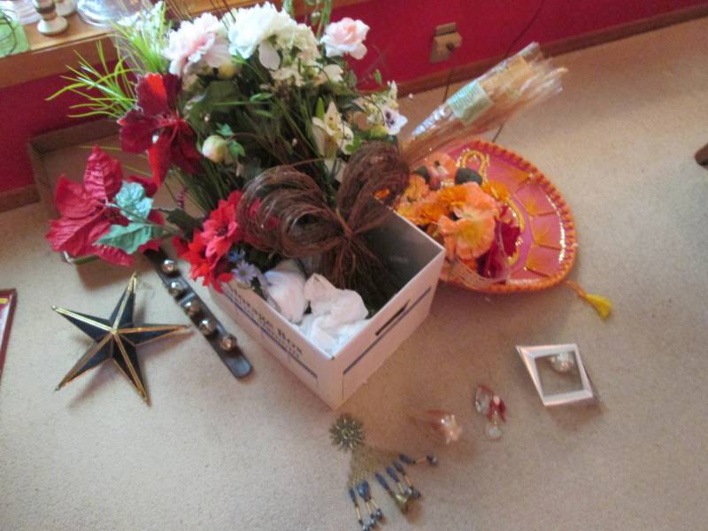 Artifical Flowers and Dcor Mexic...