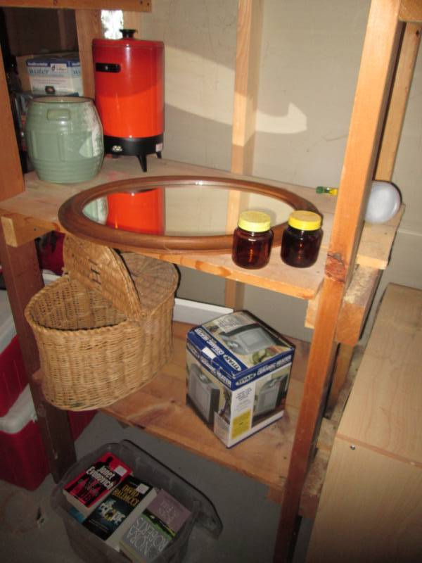Coffee Pot, Picnic Basket, Blue Cro...