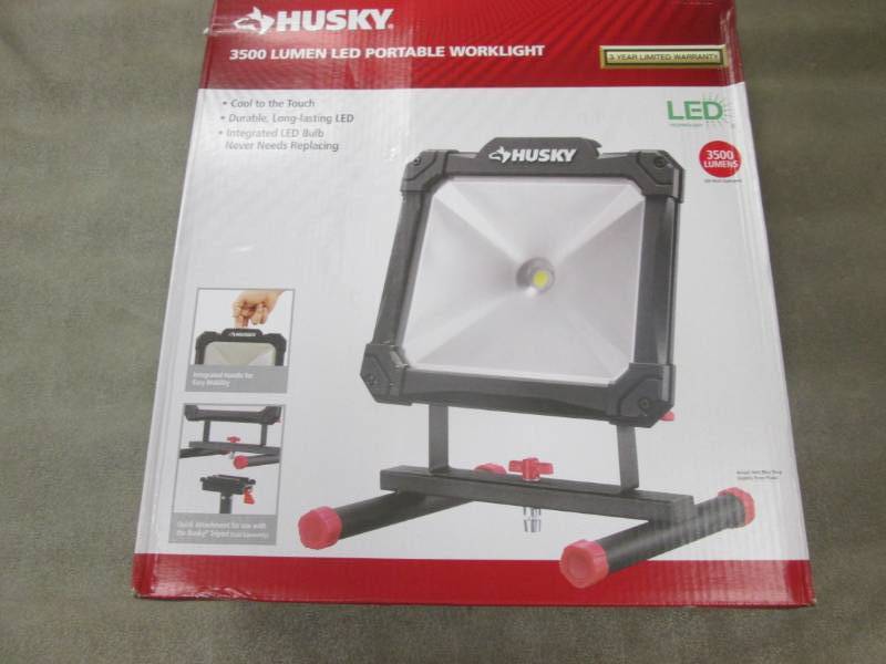 Husky 3500-Lumen Portable LED Work ...