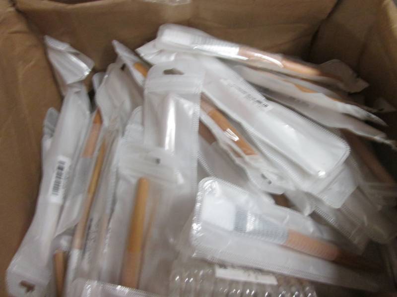 Box of Facial Mask Brushes...