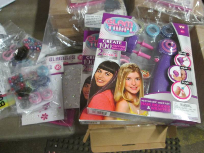 Lot of 8 Glam & Twirls plus Gems, B...