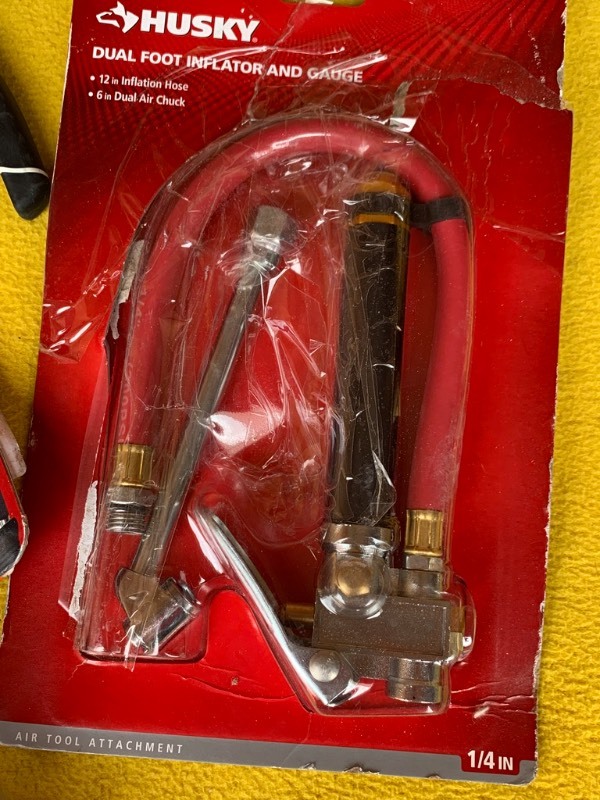 lot 22 image: Husky Hand Tool Lot