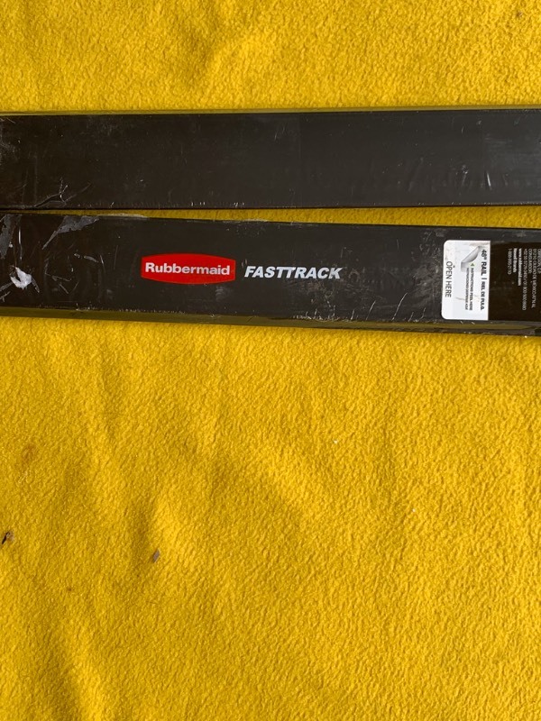 lot 42 image: Lot of 2- Fasttrack Rails 45 Steel Construction
