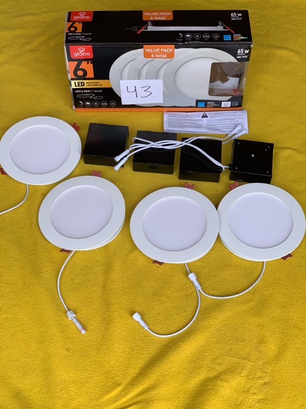 lot 43 image: Globe- 6 LED Recessed Lighting Kit Ultra Slim 4-Pack
