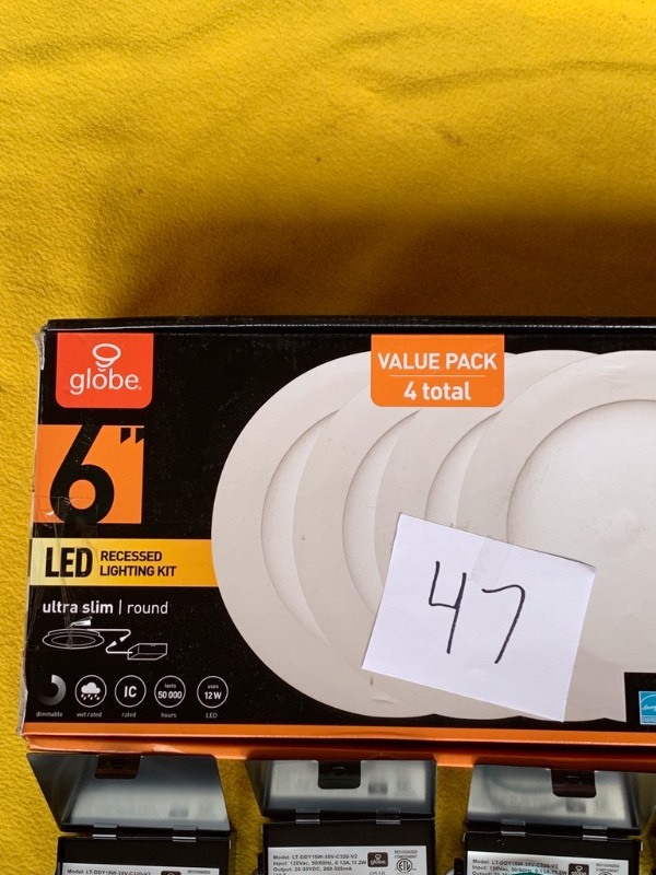 lot 47 image: Globe- 6 LED Recessed Lighting Kit Ultra Slim Round 4-Pack