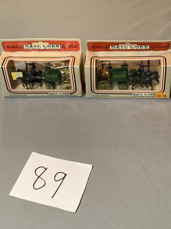 lot 89 image: Lot of 4 Model Cars Horse and Buggy  Days gone by Models of yesteryear