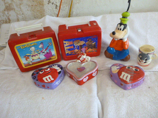 Lunch Boxes and Candy Dishes