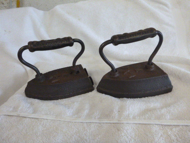 2 Vintage Irons