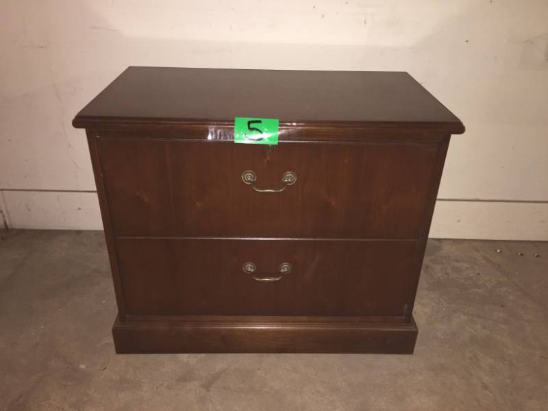 lot 5 image: Wood lateral file - Brand New