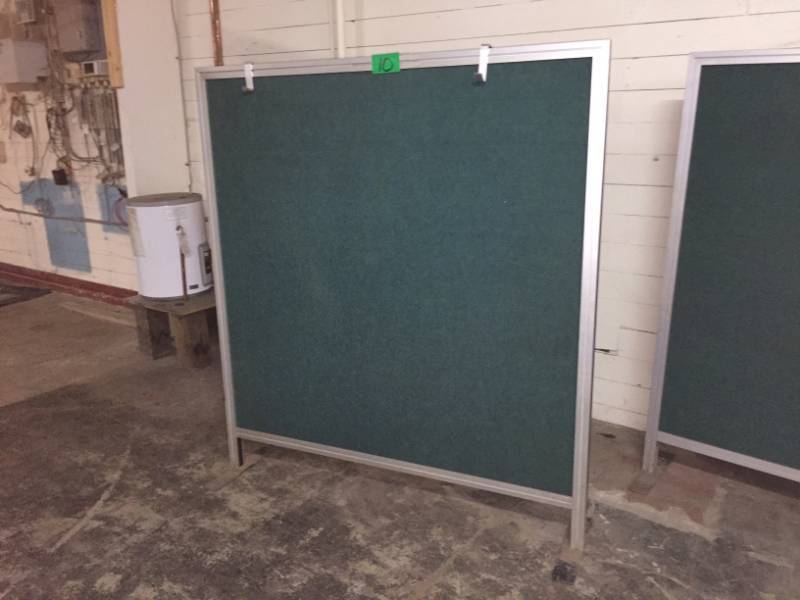 lot 10 image: Room divider  cubicle wall,  Aluminum frame