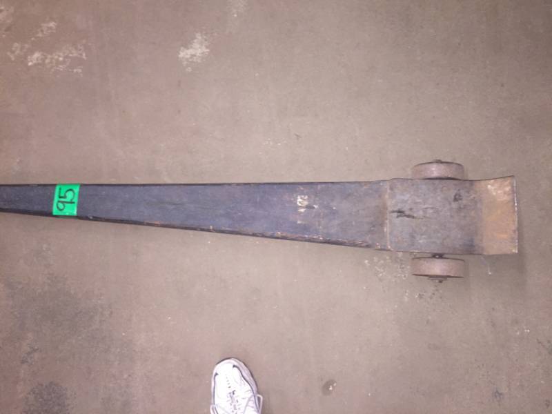 lot 95 image: Johnson Bar - for moving heavy stuff