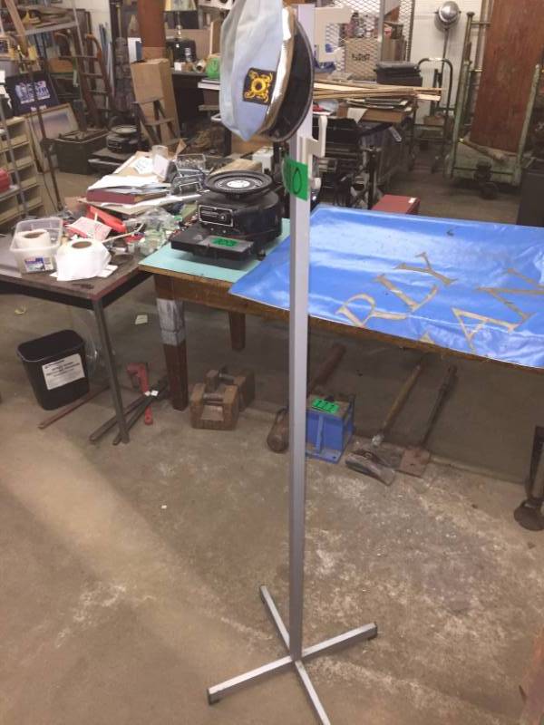 lot 110 image: Coat Rack wcommodore hat