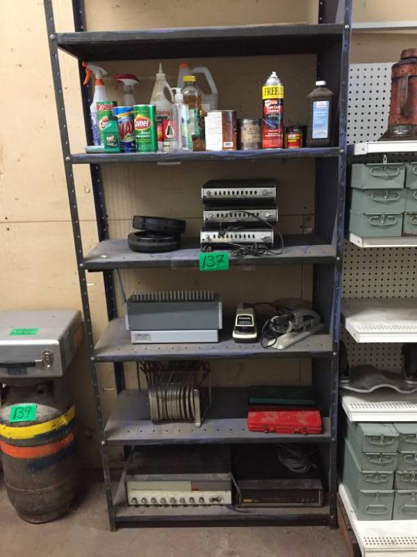 lot 137 image: Contents of Shelf cleaning supplies, paint, tools and more