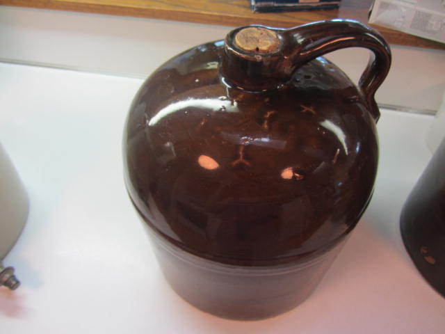 lot 102 image: Redware Crockery