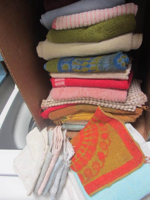lot 119 image: Towels