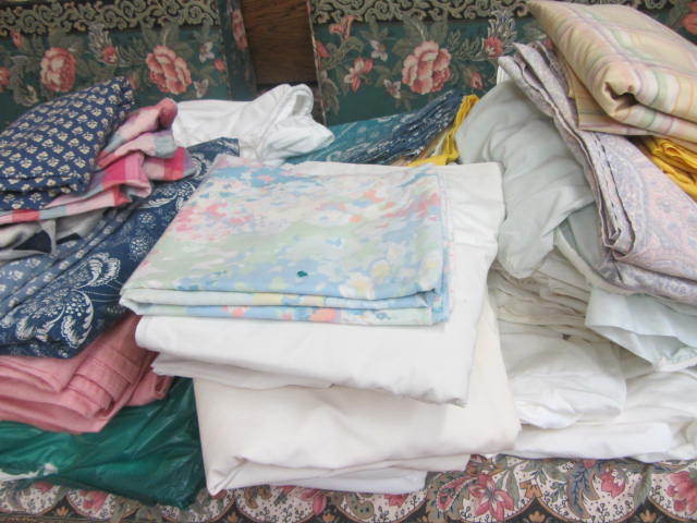 lot 123 image: Sheets