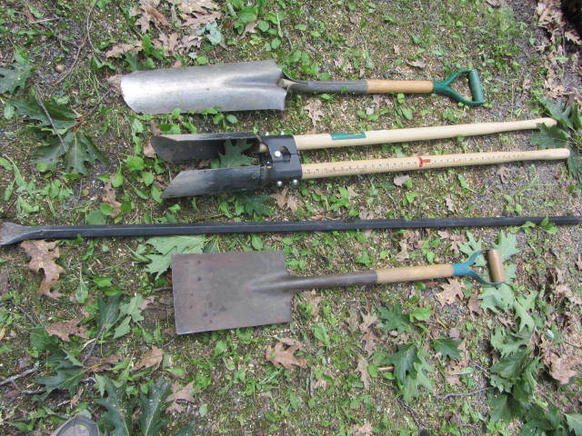 lot 39 image: Hand Tools