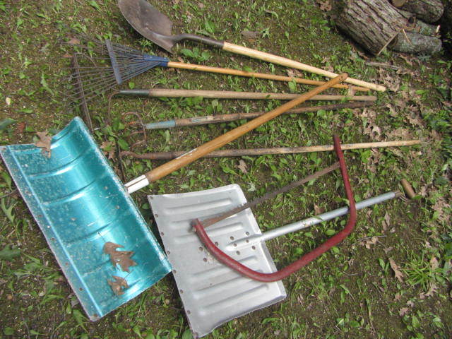 lot 41 image: Hand Tools