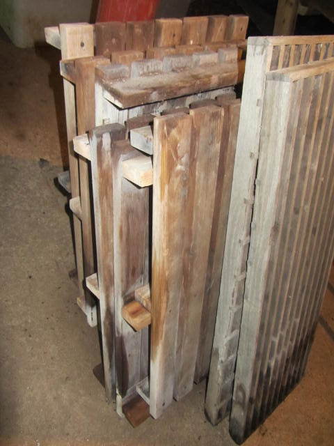 lot 178 image: Wooden Pallets