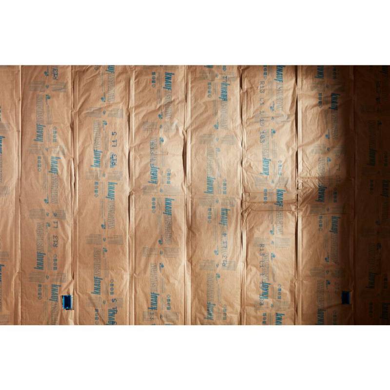 lot 407 image: Knauf Insulation R-13 Kraft Faced Fiberglass Insulation Batt 15 in. x 93 in. 505912