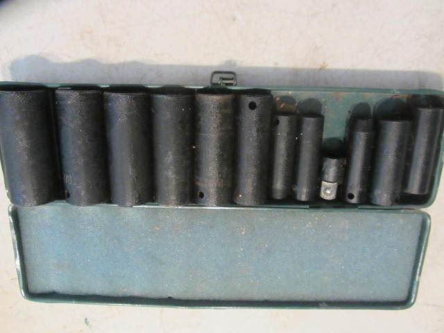 lot 15 image: Impact Socket Set