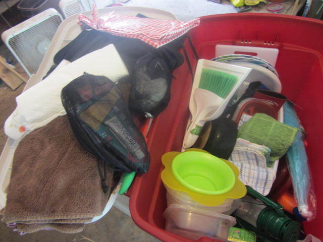lot 89 image: Camping Tote