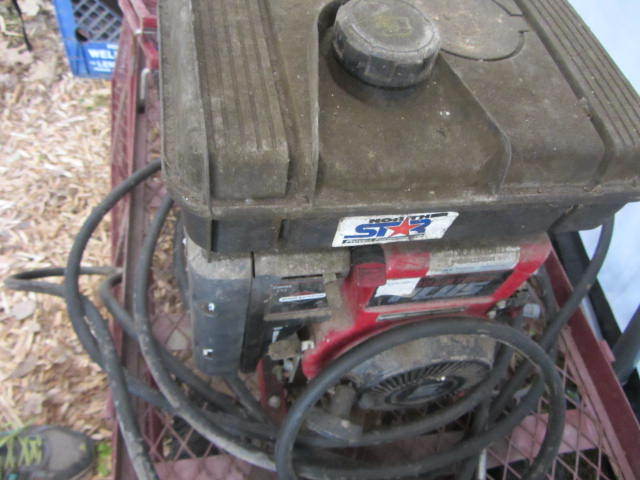 lot 69 image: Pressure Washer