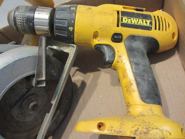 lot 140 image: DeWalt Trim Saw & Drill