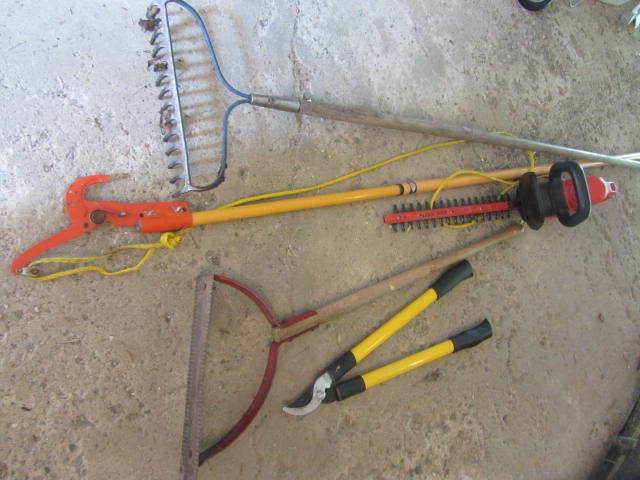 lot 170 image: Hand Tools