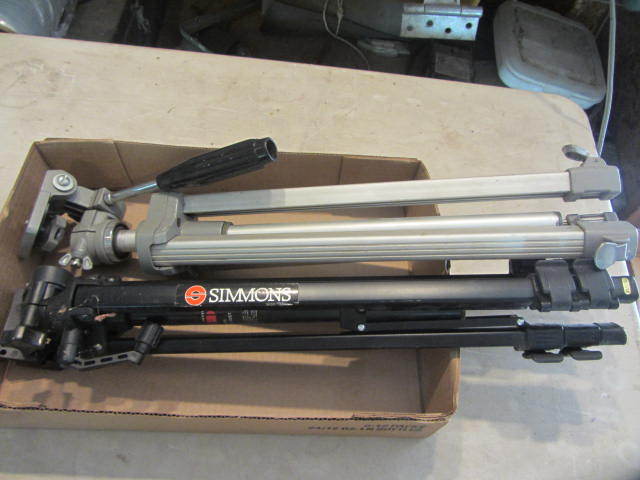 lot 184 image: Camera Tripods
