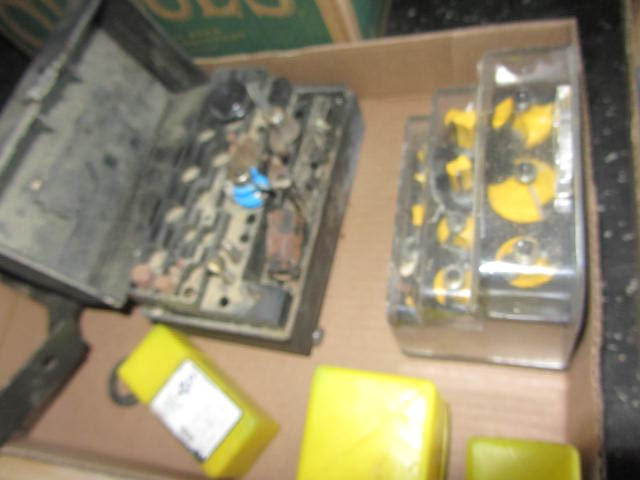 lot 209 image: Router Bits