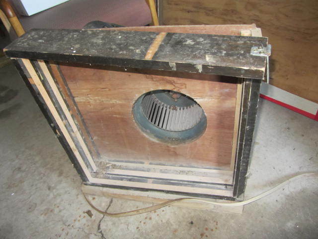 lot 216 image: Squirrel Cage Fan