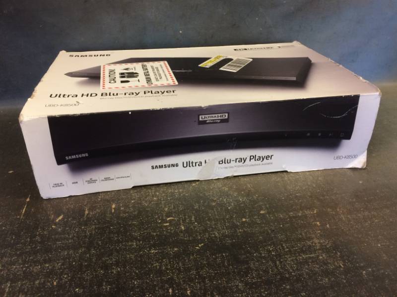 lot 41 image: Samsung Blu Ray DVD Player