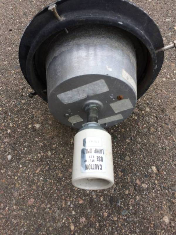 lot 65 image: Outdoor Light Post