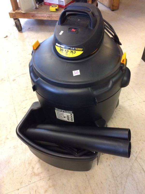 lot 30 image: 20 Gallon Shop-Vac