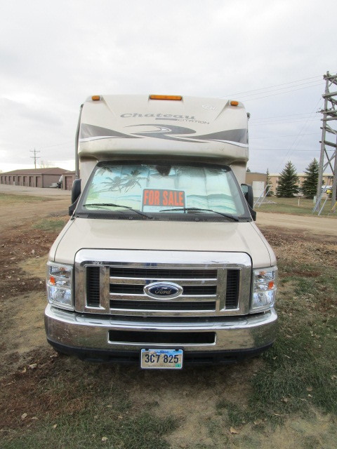 lot 1 image: Reserve Has Been Removed 2008 Ford Four Winds Chateau Citation RV