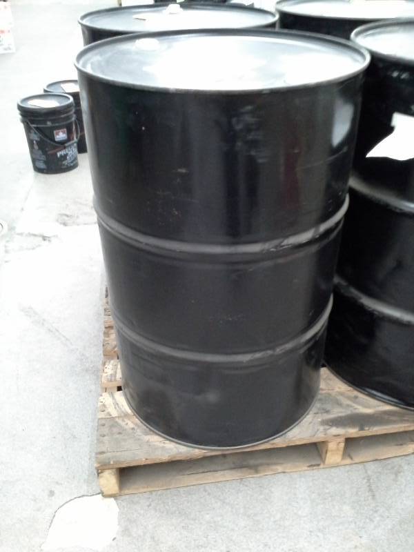 lot 414 image: One Drum of Petro-Canada Enduratex EP 460 Industrial Gear Oil 55-Gallon
