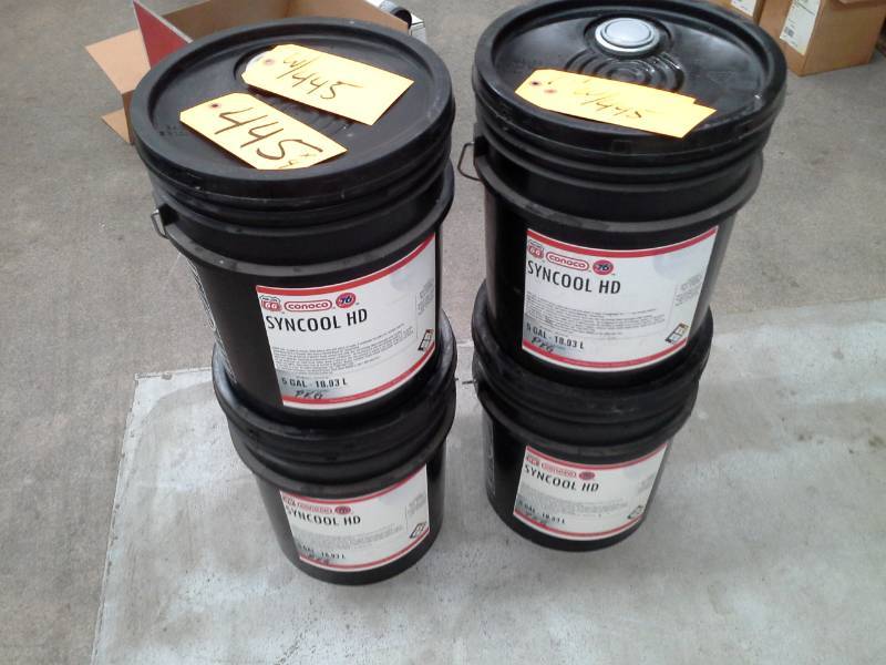 lot 445 image: 2 Pails of Conoco Phillips 66 Syncool HD 5-Gallon