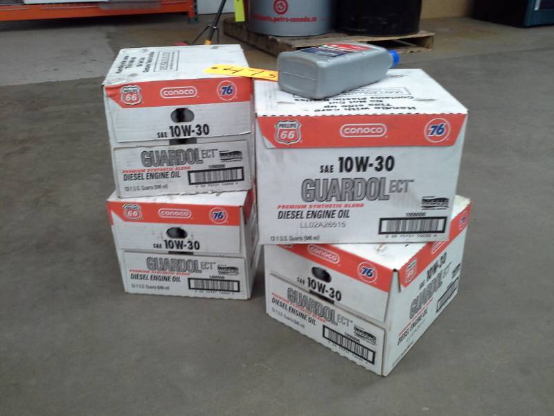 lot 473 image: 4 Cases of Conoco Phillips 66 SAE 10W-30 Guardol ECT Premium Synthetic Blend Diesel Engine Oil 1-Quart Bottles