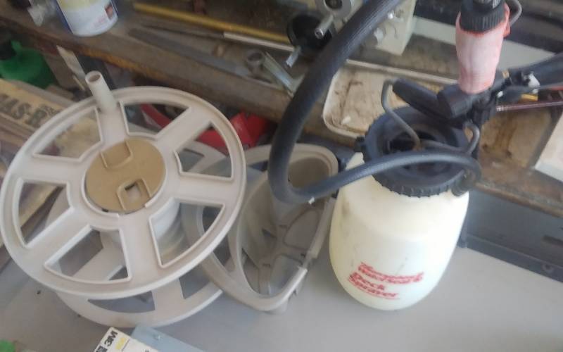 Garden Sprayer, Hose Reel & Hose Rack