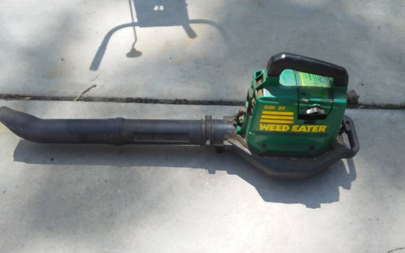 Weed Eater GBI 20 Blower (Needs Tune Up)