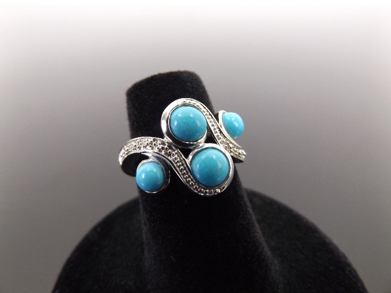 .925 Sterling Silver Turquoise Diamond Accented Ring Size 5