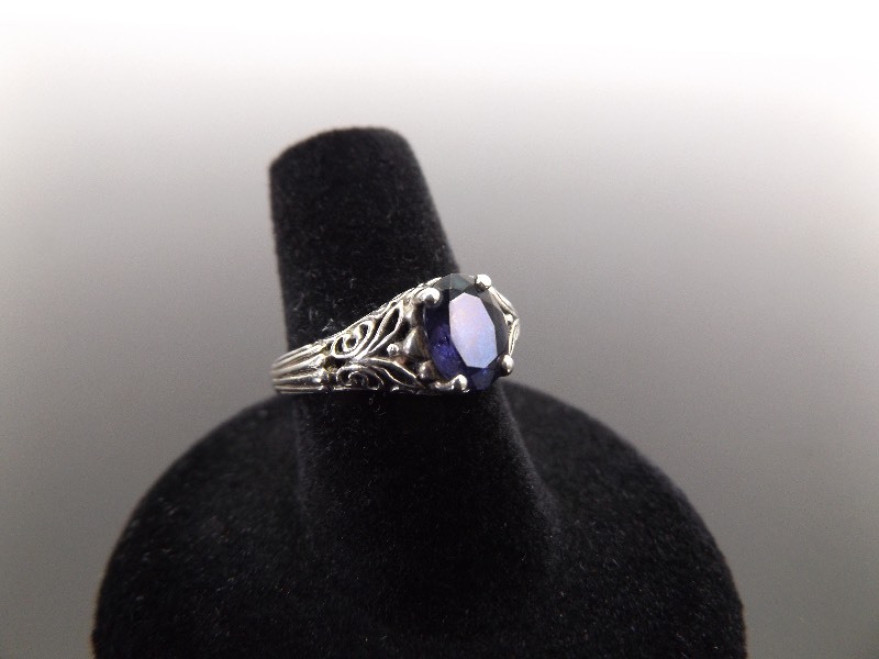 .925 Sterling Silver Art Nouveau Sapphire Ring Size 7