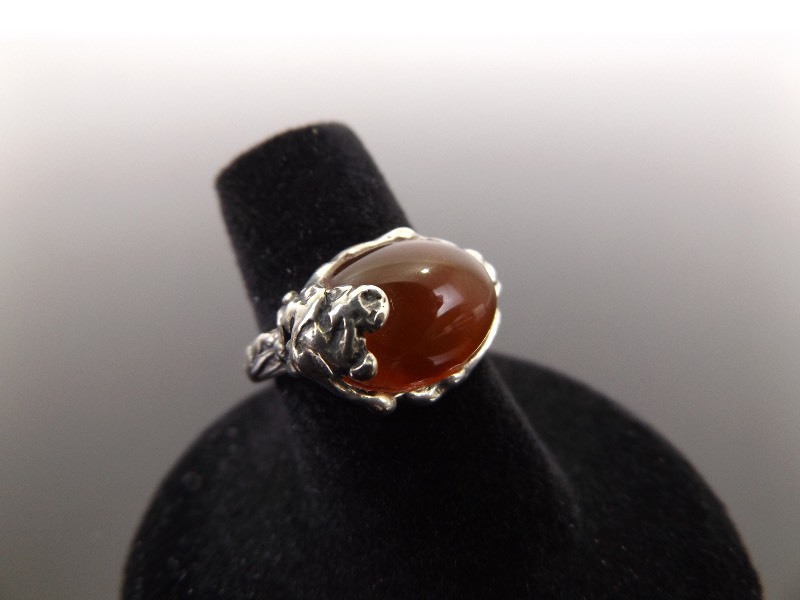 .925 Sterling Silver Art Nouveau Amber Cabochon Ring Size 7